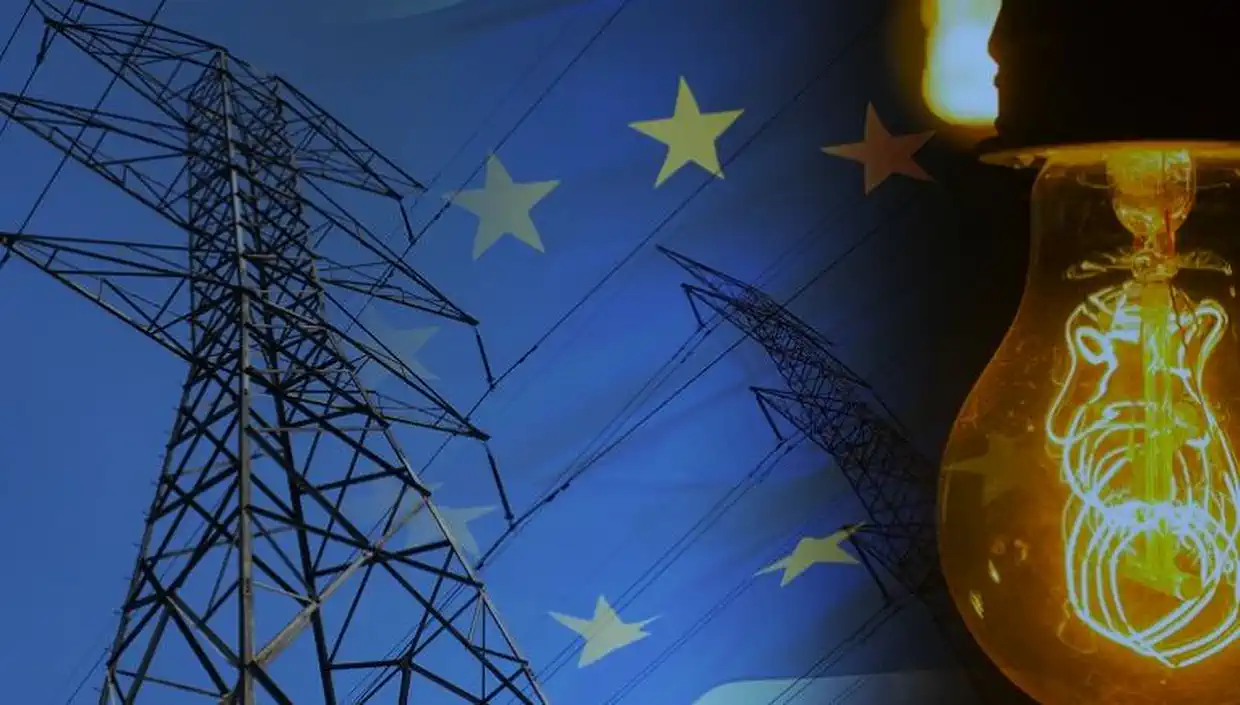 You are currently viewing Πάνω από τα 200 ευρώ ανά μεγαβατώρα η τιμή του ρεύματος – Νέα επιστολή Μητσοτάκη στην Κομισιόν