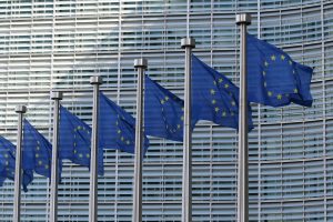 Read more about the article Ενεργειακές Κοινότητες: Η χαμένη ευκαιρία, τα ανεκμετάλλευτα Ευρωπαϊκά Κονδύλια και οι Συνέπειες