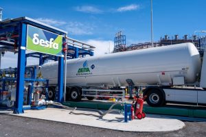 Read more about the article ΔΕΠΑ – MOTOROIL: Ζητούν από τον ΔΕΣΦΑ φθηνότερα τιμολόγια για τη φόρτωση LNG