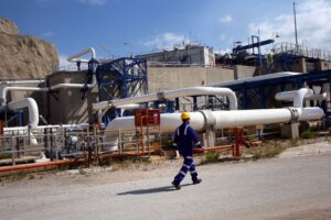 Read more about the article Ρεβυθούσα: Νέα μονάδα μικρής κλίμακας για την διευκόλυνση της μεταφοράς LNG